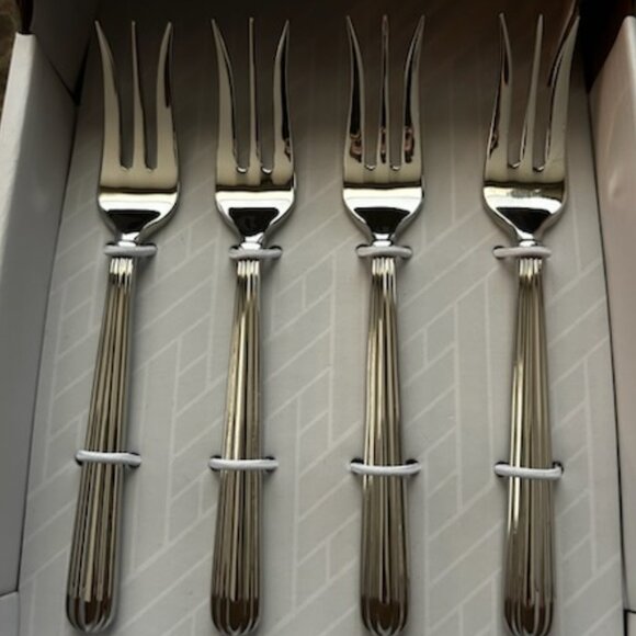 NIB Mikasa Italian Countryside Appetizer Forks Set of 4 - Picture 4 of 9